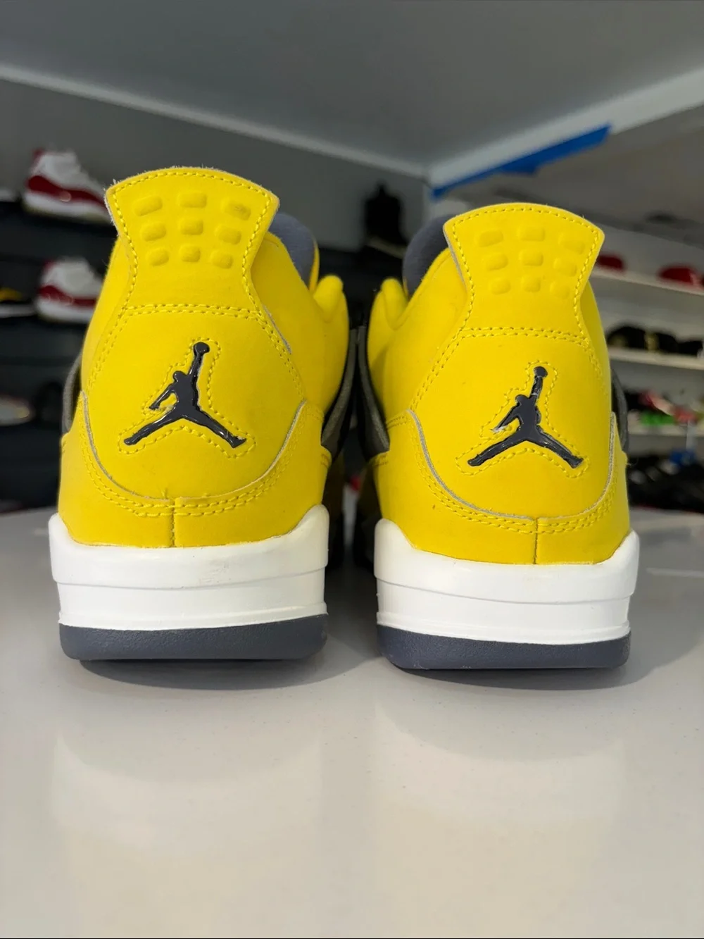 Air Jordan 4 Retro GS Mens Size 6.5